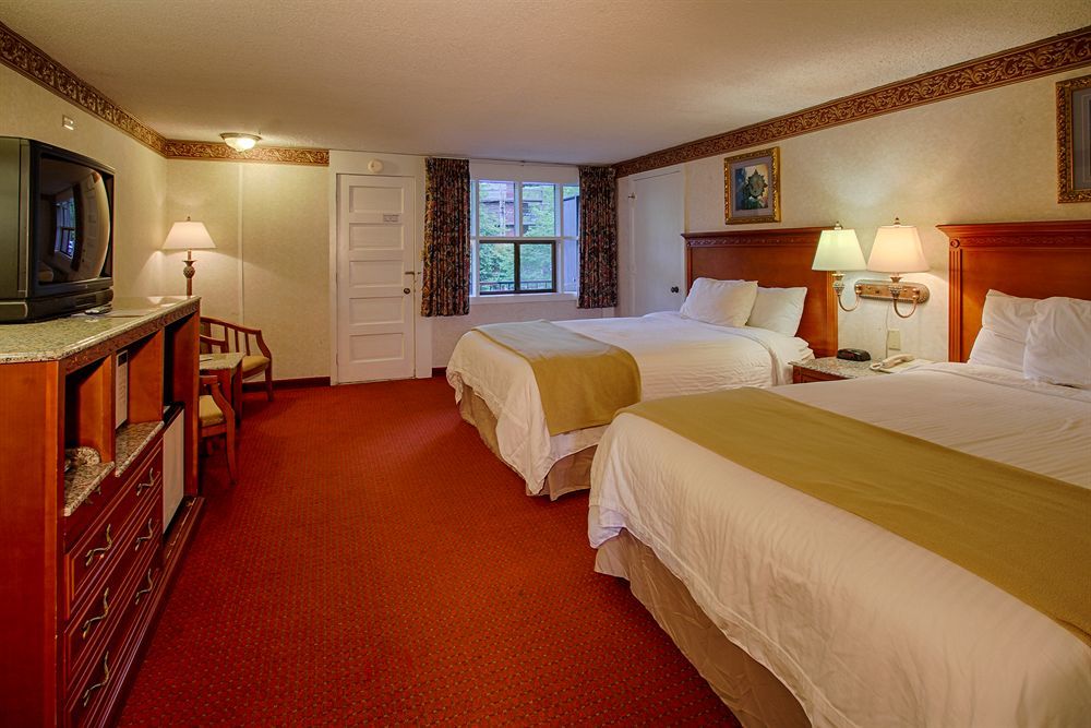 RIVER EDGE INN (GATLINBURG, TN): 241 fotos, comparação de preços e